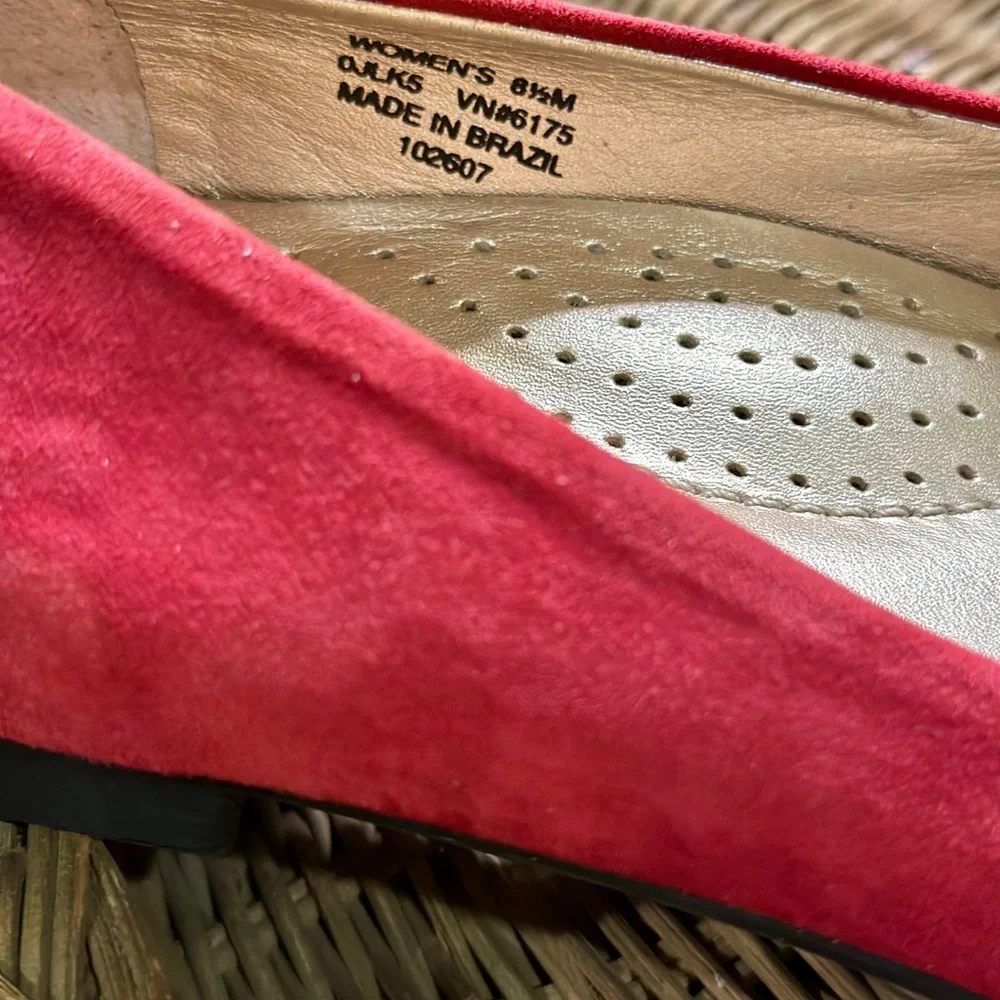 L.L. Bean Women's Red Suede Ruffle Shoes - Picture 4 of 9